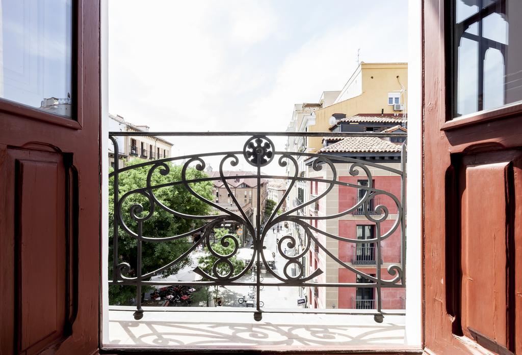 San Miguel Apartment Madrid Exteriér fotografie